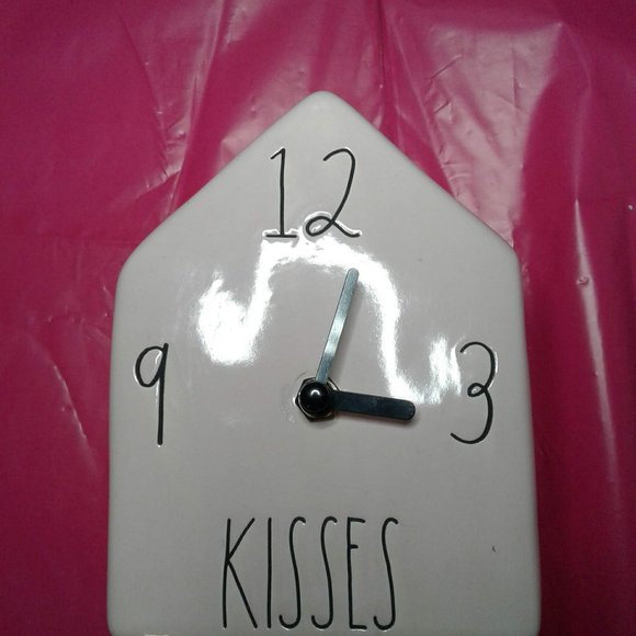 Rae Dunn New with defects Pink Birdhouse Style Ceramic Clock - Picture 10 of 10